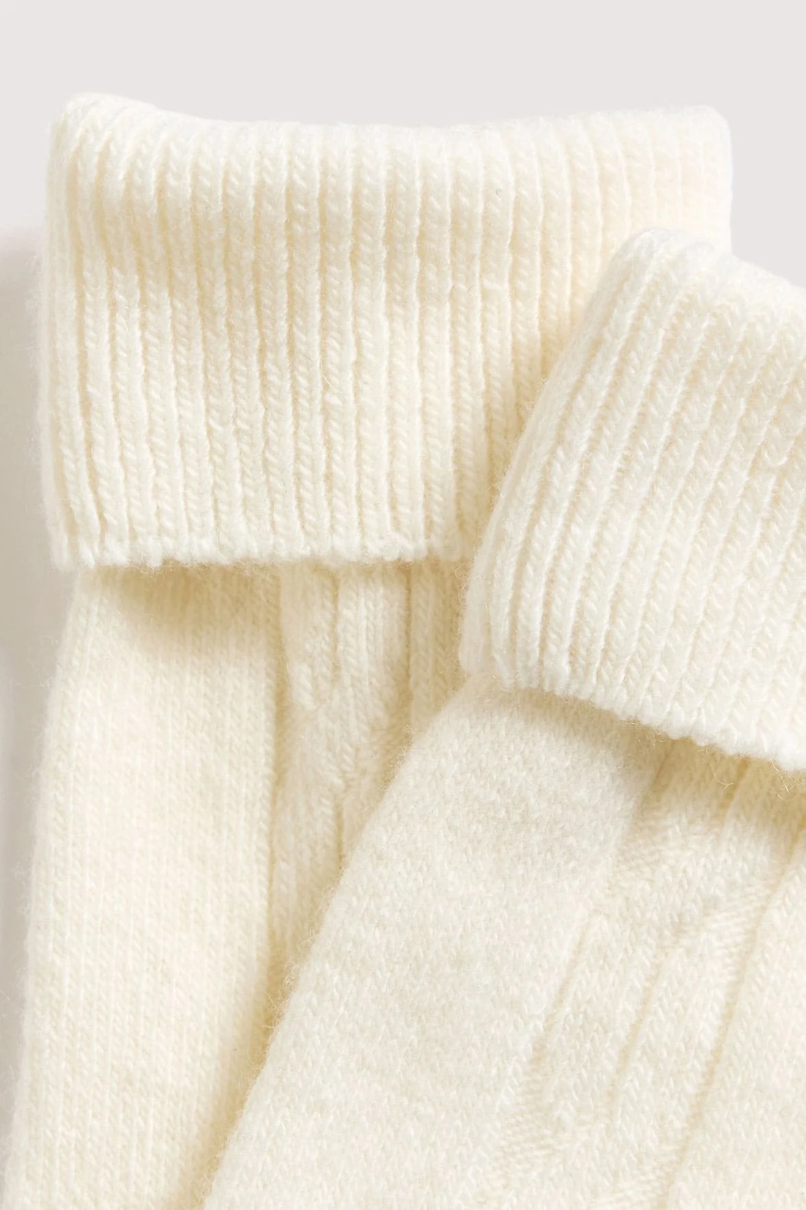 Chaussettes Torsadées avec Revers en Laine et Cachemire - Naturel - Image 6